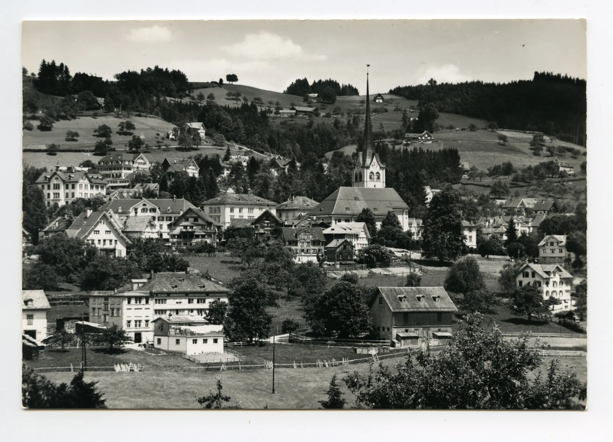 mit Bächli, Blick zum Eggen-Höhenweg (vgl. Hc.15-30)