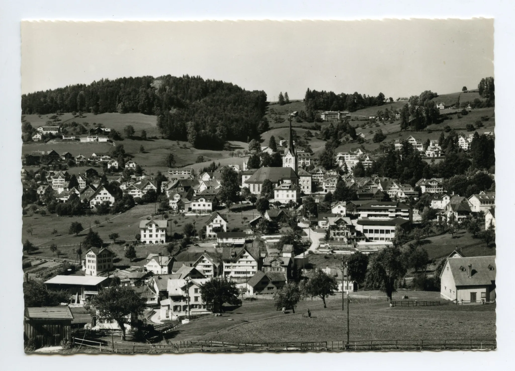 mit Bächli, Fernblick, Bad Sonder. Blick zu Frölichsegg (ohne Wirtschaft!), Schäflisegg