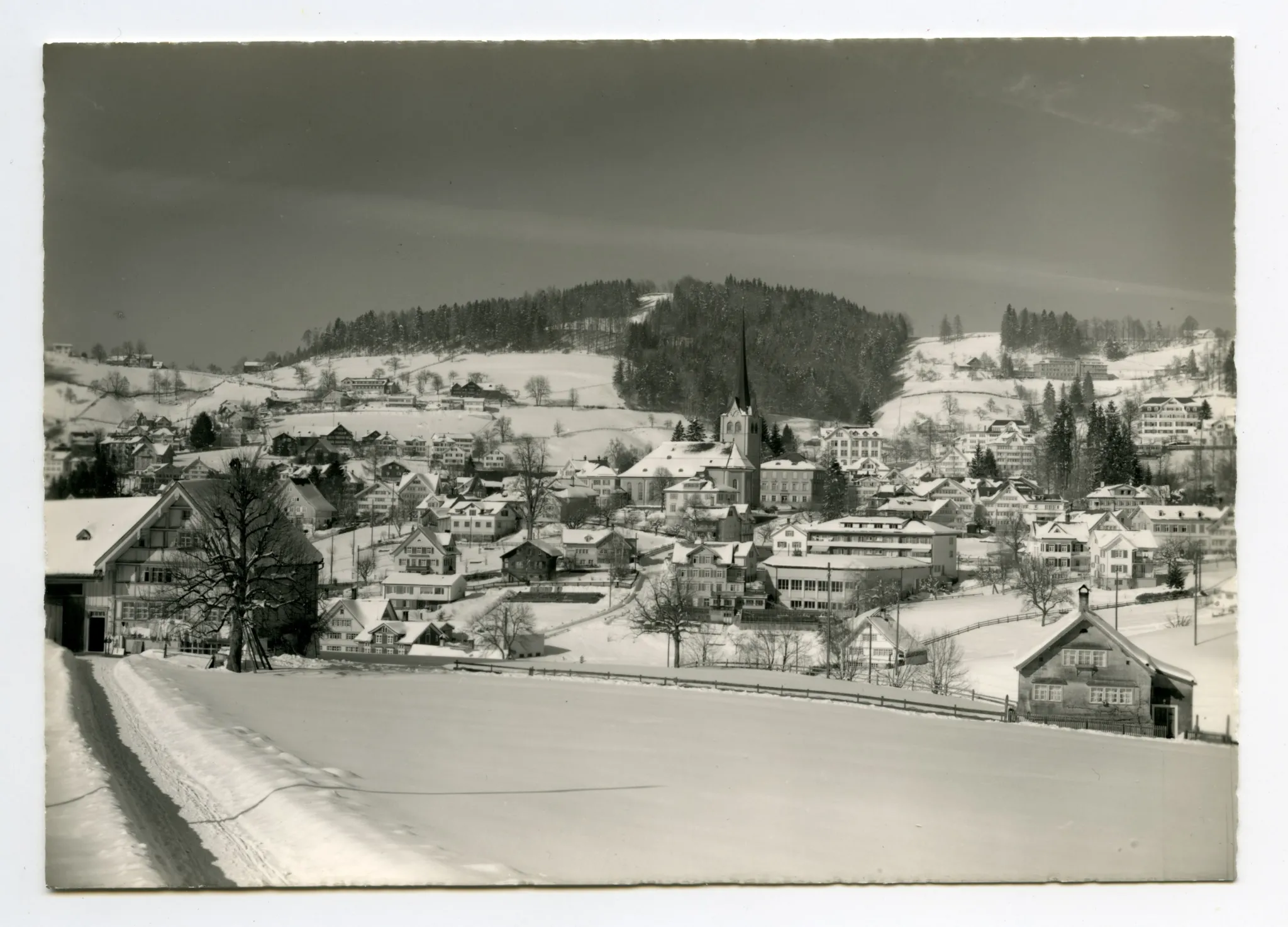 vom Schönenbüel, mit Bächli, Fernblick, Bad Sonder. Blick zur Frohen Aussicht, Frölichsegg, Schäflisegg