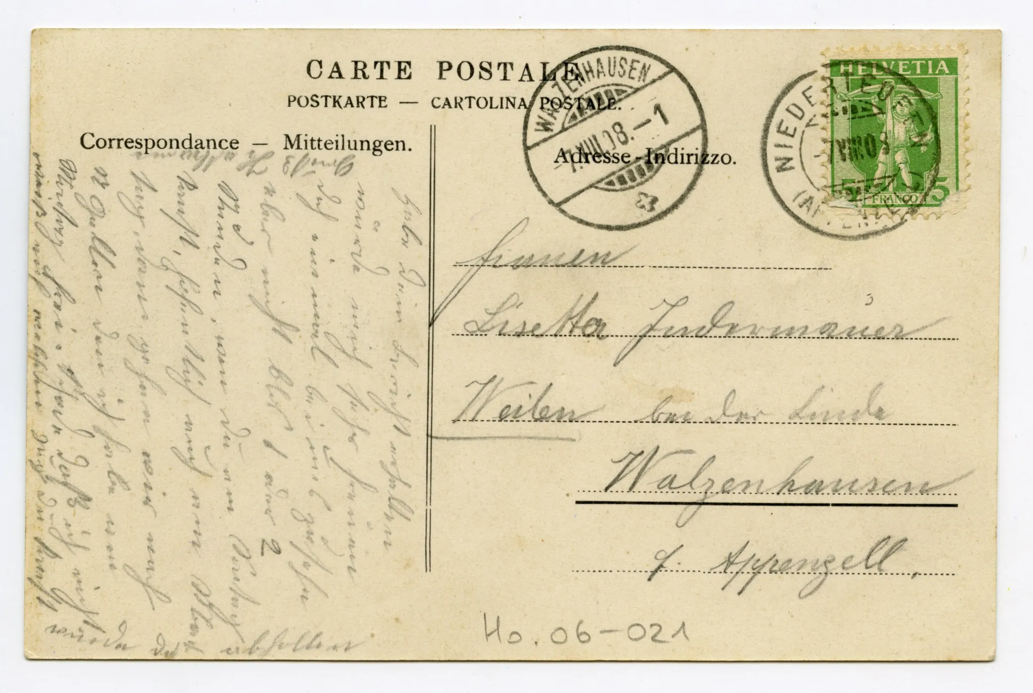 Von links oben im Uhrzeigersinn: Dorfzentrum von Südosten; Konsumgebäude; Dorfzentrum von Osten, mit Grubenmannkirche (vgl. Hc.13-12)