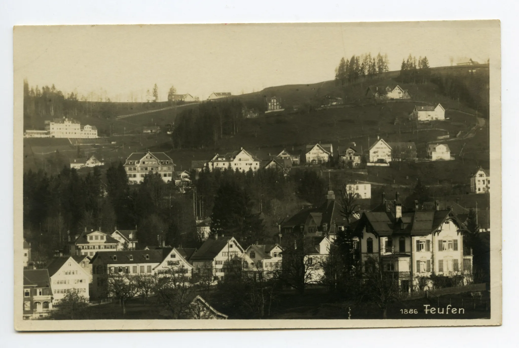 mit Bahnhof, Krankenhaus (angeschnitten), Gremm, Bad Sonder. Blick zu Schäflisegg und Hüslersegg