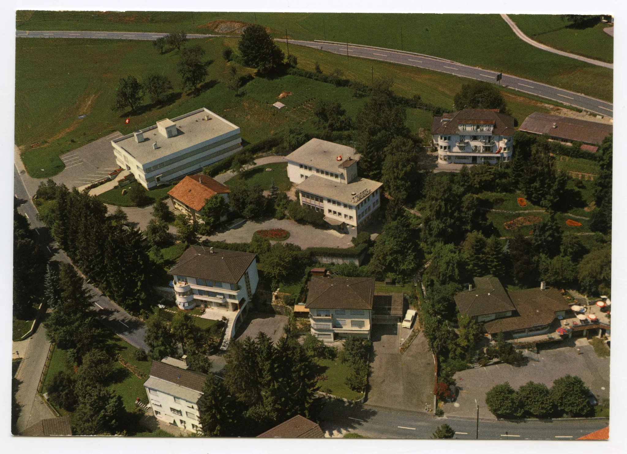 Luftbildaufnahme, Gesamtanlage sichtbar