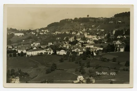 von Schlatterlehn aus. Mit Zeughaus, Linde, Ebni, Dorfzentrum bis Eggli-Rank. Blick zu Schwendibüehl, Fernblick