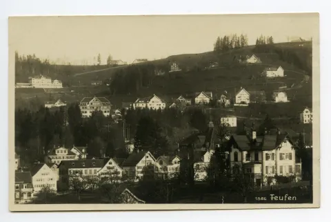 mit Bahnhof, Krankenhaus (angeschnitten), Gremm, Bad Sonder. Blick zu Schäflisegg und Hüslersegg