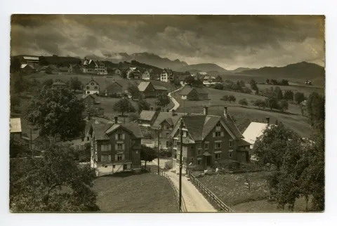 Blick zu Kronberg, Säntis (in den Wolken)
